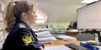 Бортпроводница попала в список должников из-за долгов  по коммунальным платежам - УФССП