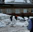 В России продолжают фиксировать случаи гибели и травмирования людей из-за сошедшего с крыш снега - ИД Новости Югры